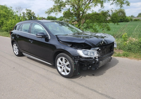 Volvo V60 cena 24800 przebieg: 166000, rok produkcji 2015 z Siedlce małe 67